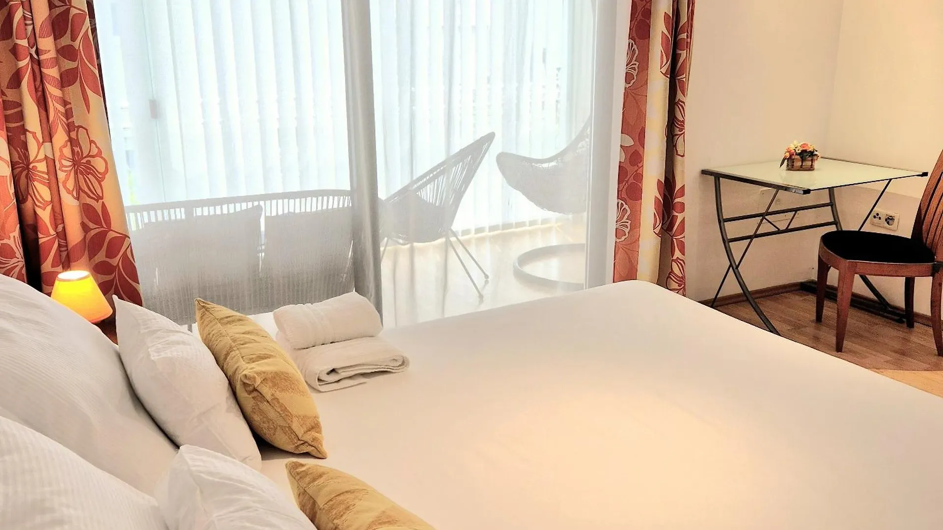 Apartments Olivia Kastela Croatia